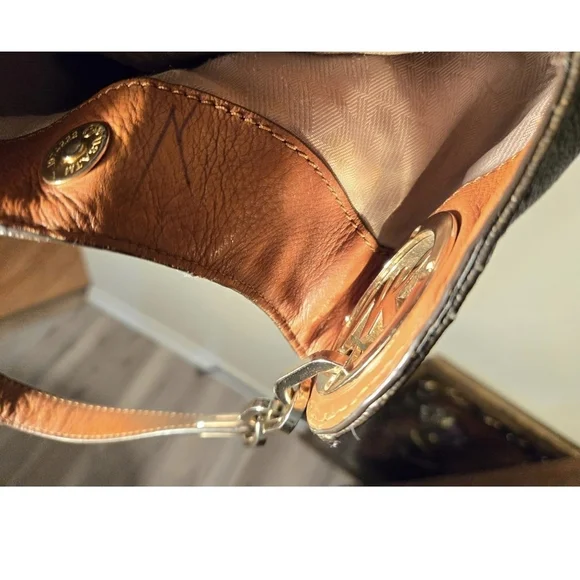 Michael Kors Authenic Fulton Hobo Brown And Tan elegant Designer Bag with Duster - Picture 8 of 8